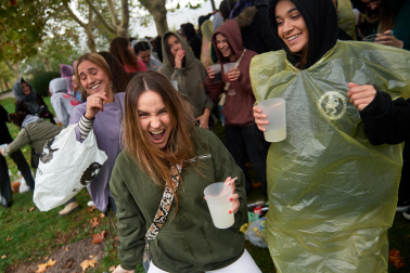 Fotos de la Carpa Universitaria de otoño en la Ciudad Deportiva Amaya.