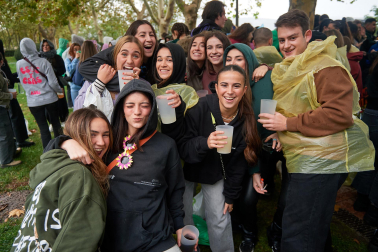 Fotos de la Carpa Universitaria de otoño en la Ciudad Deportiva Amaya.