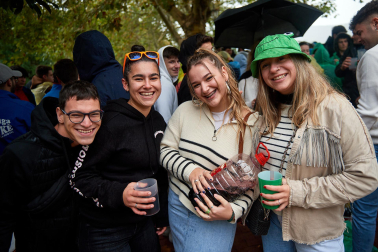 Fotos de la Carpa Universitaria de otoño en la Ciudad Deportiva Amaya.