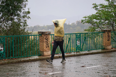 Fotos de la Carpa Universitaria de otoño en la Ciudad Deportiva Amaya.