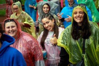 Fotos de la Carpa Universitaria de otoño en la Ciudad Deportiva Amaya.