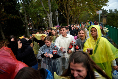 Fotos de la Carpa Universitaria de otoño en la Ciudad Deportiva Amaya.