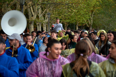 Fotos de la Carpa Universitaria de otoño en la Ciudad Deportiva Amaya.