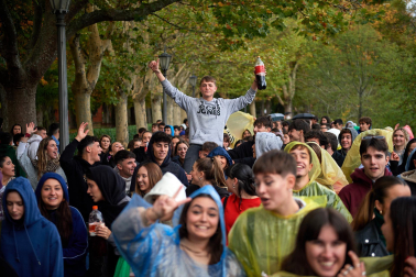 Fotos de la Carpa Universitaria de otoño en la Ciudad Deportiva Amaya.