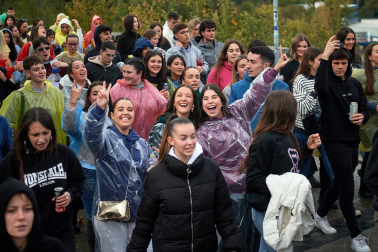 Fotos de la Carpa Universitaria de otoño en la Ciudad Deportiva Amaya.