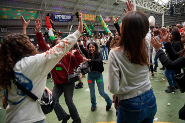 Fotos de la Carpa Universitaria de otoño en la Ciudad Deportiva Amaya.
