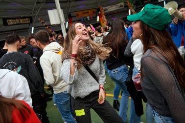 Fotos de la Carpa Universitaria de otoño en la Ciudad Deportiva Amaya.