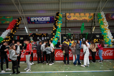 Fotos de la Carpa Universitaria de otoño en la Ciudad Deportiva Amaya.
