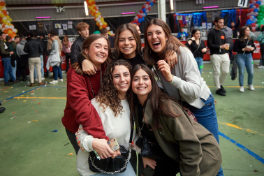 Fotos de la Carpa Universitaria de otoño en la Ciudad Deportiva Amaya.