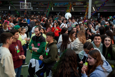 Fotos de la Carpa Universitaria de otoño en la Ciudad Deportiva Amaya.