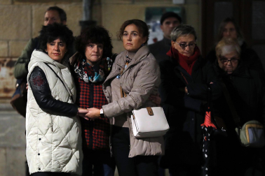 Concentración "contra la violencia vicaria" en Estella.