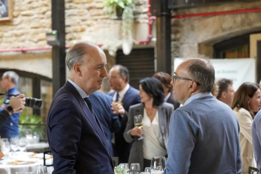 Fotos de la gala de entrega de los III Premios Alimentos DNavarra./