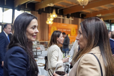 Fotos de la gala de entrega de los III Premios Alimentos DNavarra./
