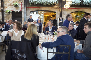 Fotos de la gala de entrega de los III Premios Alimentos DNavarra./