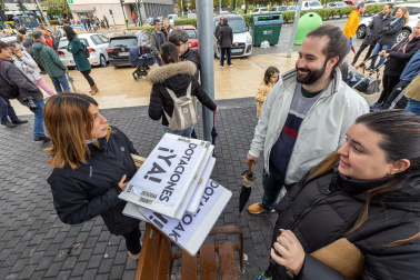 Foto de la marcha en Erripagaña para reclamar dotaciones./