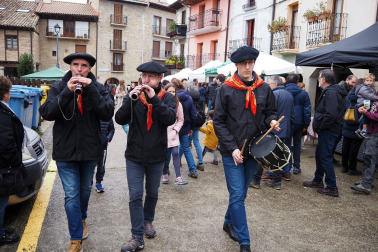 Fotos de las ferias de Urroz-Villa. /