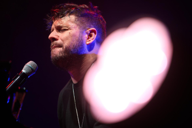 Fotos del concierto de Pablo López en el Navarra Arena. /