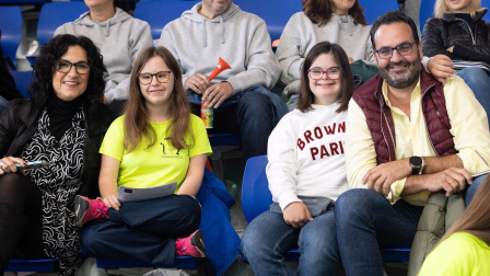 Fotos del Trofeo Comunidad Foral de gimnasia en Anaitasuna./