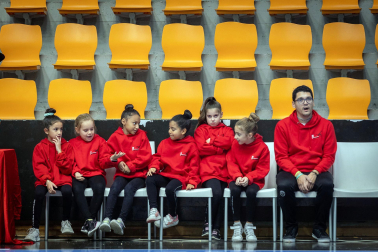 Fotos del Trofeo Comunidad Foral de gimnasia en Anaitasuna./