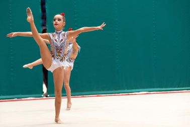 Fotos del Trofeo Comunidad Foral de gimnasia en Anaitasuna./