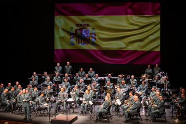 Vídeo del concierto solidario de la Unidad de Música de la Guardia Civil