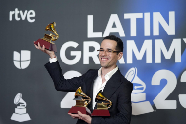 Premiados en la 24 edición de los Premios Grammy, celebrada en Sevilla.