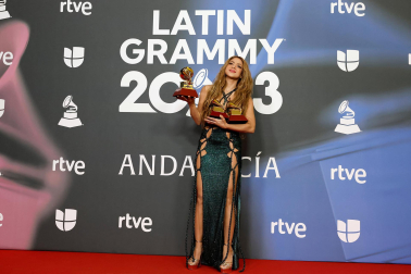 Premiados en la 24 edición de los Premios Grammy, celebrada en Sevilla.