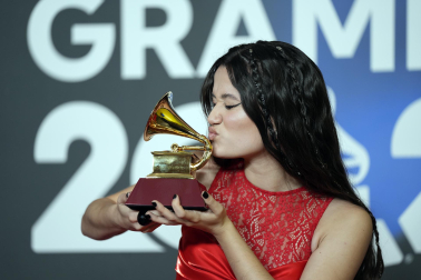 Premiados en la 24 edición de los Premios Grammy, celebrada en Sevilla.