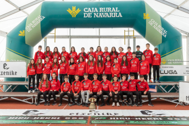 Fotos de la presentación de Hiru-Herri