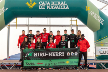 Fotos de la presentación de Hiru-Herri