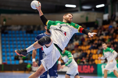 Partido Helvetia Anaitasuna - Benidorm.