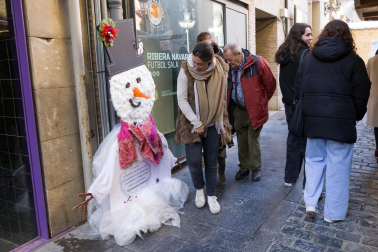 Fotos del mercado de Navidad de Tudela.