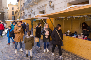 Fotos del mercado de Navidad de Tudela.