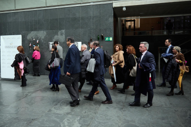 El grupo parlamentario de UPN abandona el Parlamento de Navarra.