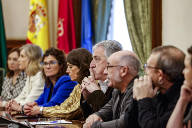 Pleno del Ayuntamiento de Pamplona que vota la moción de censura contra Cristina Ibarrola (UPN).