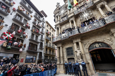 Joseba Asiron (EH Bildu), nuevo alcalde de Pamplona tras la moción de censura a Cristina Ibarrola (UPN).