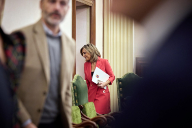 Imágenes de la moción de censura y nombramiento de Joseba Asiron como alcalde de Pamplona./