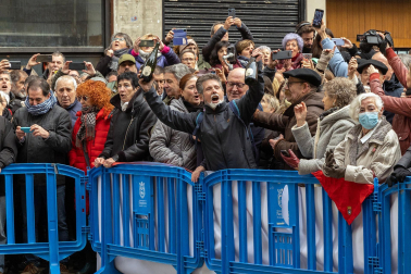 Imágenes de la moción de censura y nombramiento de Joseba Asiron como alcalde de Pamplona./