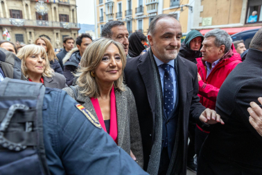 Imágenes de la moción de censura y nombramiento de Joseba Asiron como alcalde de Pamplona./