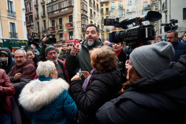 Imágenes de la moción de censura y nombramiento de Joseba Asiron como alcalde de Pamplona./