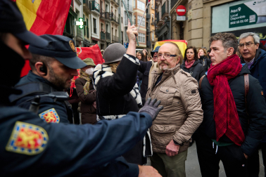 Imágenes de la moción de censura y nombramiento de Joseba Asiron como alcalde de Pamplona./