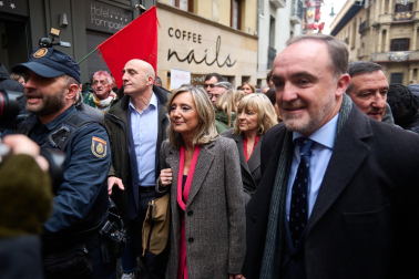 Imágenes de la moción de censura y nombramiento de Joseba Asiron como alcalde de Pamplona./