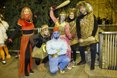 Foto de los disfraces de la Nochevieja 2023 en Pamplona./