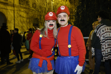 Foto de los disfraces de la Nochevieja 2023 en Pamplona./