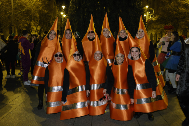 Foto de los disfraces de la Nochevieja 2023 en Pamplona