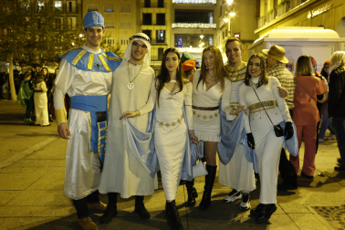Foto de los disfraces de la Nochevieja 2023 en Pamplona./