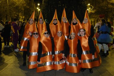 Foto de los disfraces de la Nochevieja 2023 en Pamplona./
