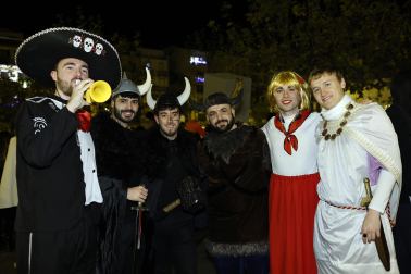 Foto de los disfraces de la Nochevieja 2023 en Pamplona./