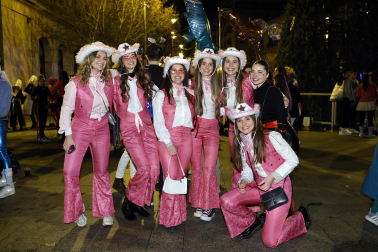 Foto de los disfraces de la Nochevieja 2023 en Pamplona./