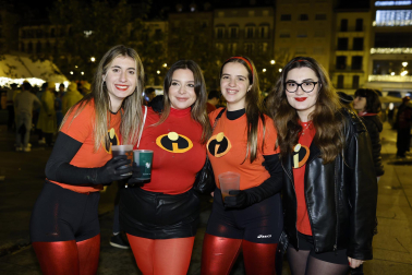 Foto de los disfraces de la Nochevieja 2023 en Pamplona./